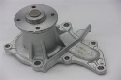 Помпа водяная Toyota gwt-83a