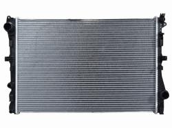 Радиатор Mercedes-Benz C-Class 13-21 / CLS-Class 17-21 / GLC 14- / GLC Coupe 16-23