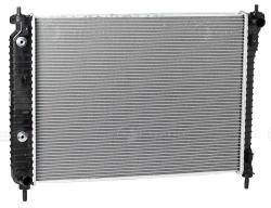 LUZAR LRc 05142 Радиатор охлаждения для а/м Chevrolet Captiva/Antara (06-) AT