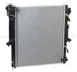 LUZAR LRc 11149 Радиатор охлаждения для автомобилей L200 (06-)/Pajero Sport (08-) 2.5TD AT