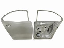 Дверь задняя Skoda Rapid 12-20 / Volkswagen Polo 20-22 (Справа)