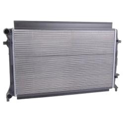 Радиатор охлаждения AUDI A4, A5, A7, Q7 2.0 TFSI (15-)