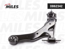 DB62342 Рычаг KIA CERATO 04- пер.подв.нижн.лев.