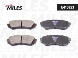 E410221 Колодки тормозные TOYOTA LAND CRUISER 100/LEXUS LX470 98>07 задние LowMetallic