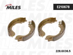 Колодки торм.бар.DODGE CALIBER/JEEP COMPAS/PATRIOT e210678