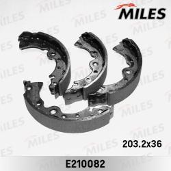 E210082 Колодки торм.бар.NISSAN ALMERA CLASSIC/N16 00-/BLUEBIRD 00-05/SUNNY 00-03