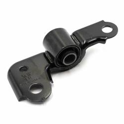 Сайлентблок (задний) переднего рычага L CM-K702