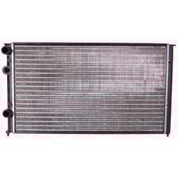 545245 Радиатор охлаждения VW Passat III 2.8 M- BEHR-2110240