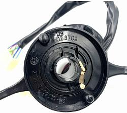 Переключатель 123.3709 АЕ (2105-3709310) подрулевой в сб. ВАЗ-2104, 2105, 2107, 2121 (АвтоЭлектрика) 123.3709