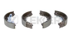 Колодки торм. бараб. задн. Toyota Carina (T170 T190) 88- Corolla (E110) 97- bk-4446