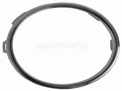 Оправа ПТФ Volkswagen Golf 08-16 / Tiguan 11-17 / Caddy 10-15 / Touran 10-15 (Справа/ ободок)