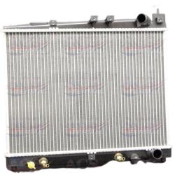 284799 Радиатор охлаждения Toyota Yaris / Echo 1.3-1.5 (99-05)
