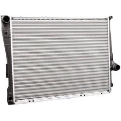 Радиатор охлаждения  BMW E46  318 i  A 500782