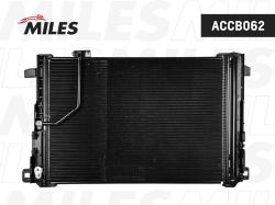 Конденсер MB W204/W212 1.8-6.2 07- accb062