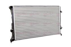 Радиатор охлаждения VOLKSWAGEN JETTA (10-) 1,6-2,5