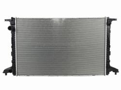 Радиатор Audi A4 15- / A5 16- / A6 18-22 / A7 17- / Volkswagen Touareg 18- / Audi S5 17-