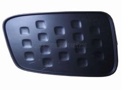 Заглушка бампера Toyota Corolla Fielder (E140) 06-08 / Corolla Axio (E140) 06-12 (Спереди/ Справа)