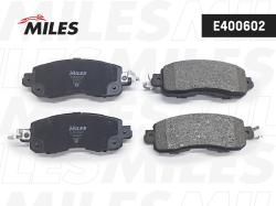 E400602 Колодки тормозные NISSAN TEANA III (J33) передние LowMetallic