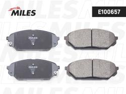 E100657 Колодки тормозные HYUNDAI ix55 3.0 CRDi 08- передние SemiMetallic