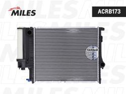 ACRB173 Радиатор BMW E39 2.0-2.8 M/T 95-04