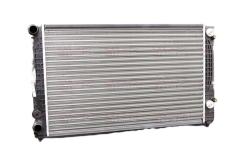 Радиатор охлаждения Audi A6/A4/Pas5 A 1.8-1.9d