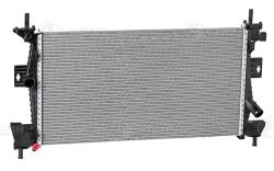 LUZAR LRc 1075 Радиатор охлаждения для автомобилей Focus III (11-) M/A  1.6i/2.0i Zetec
