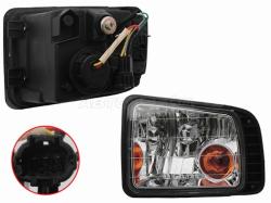 Фара противотуманная (Справа) Infiniti QX56 04-07