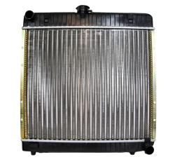 Радиатор охлаждения MB W123  2,8- М