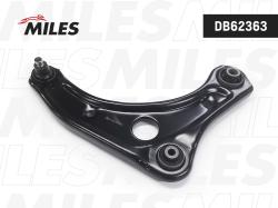 DB62363 Рычаг NISSAN MICRA IV (K13) 10- пер.подв.прав.