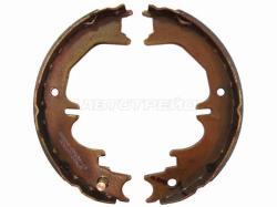 Колодки тормозные барабанные (Сзади/ Стояночный тормоз) Toyota Land Cruiser (J100,J80) 80- / Land Cr