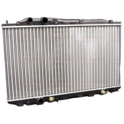 Радиатор охлаждения Honda Civic VIII Седан (06-12) AT (Нижний патрубок под хомут) 218710