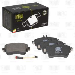 Колодки торм. для а/м Mercedes A (W176) (12-)/B (W246) (13-) диск. перед. (кмпл. с датч.) (PF 4146)