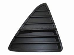 Решетка в бампер Ford Focus 10-15 (Справа/ Черная)