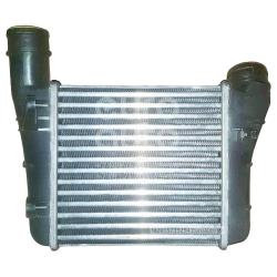 Интеркулер Audi A4 / S4 2.5TD (00-) Левый