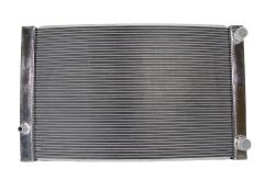 Радиатор охлаждения Audi A8 M/A+/- 3,7-4,2 02-