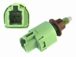 Датчик включения стоп-сигнала TOYOTA CAMRY/COROLLA AXIO/FIELDER/LC200/NOAH/PRIUS/RAV4 05-