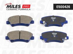 E500426 Колодки тормозные HYUNDAI i30/ELANTRA 11-/CEED 12- передние Ceramic