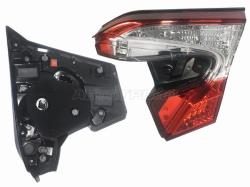 Фонарь в крышку багажника Toyota C-HR 16-19 (Справа)