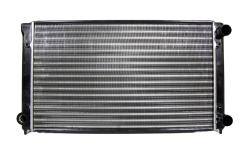 Радиатор охлаждения VW Passat III 1.8 M/A- M-