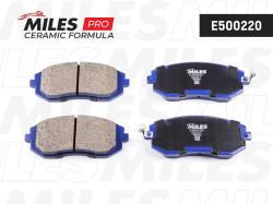 Колодки тормозные SUBARU FORESTER 01-/IMPREZA 01-/LEGACY 98- перед. Ceramic E500220