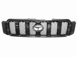 Решетка радиатора Toyota Kluger V 00-03