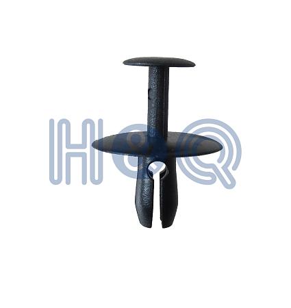 70203104 Клипса пластмассовая CITROEN PEUGEOT