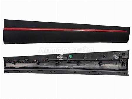 Молдинг двери OMODA C5 22- (Спереди/ Справа/ красный)