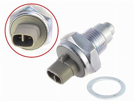 Датчик включения заднего хода TOYOTA