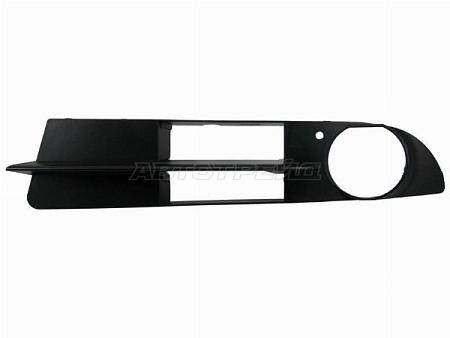 Решетка в бампер BMW 5-Series 03-07 (Слева)