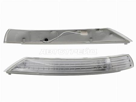 Поворот в зеркало (Справа) Volkswagen Touareg 06-10