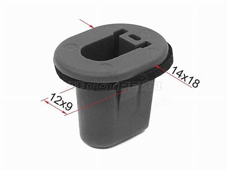 Клипса NISSAN (1 шт.)