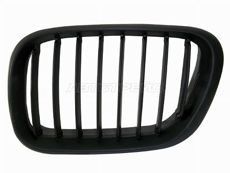 Решетка радиатора BMW X5 99-03 (Слева)