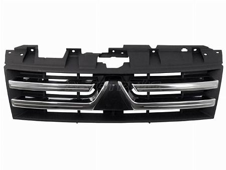 Решетка радиатора Mitsubishi Pajero 06-11