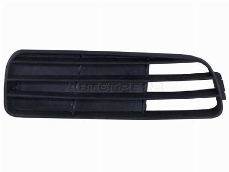 Решетка в бампер Audi 80 86-91 (Справа)